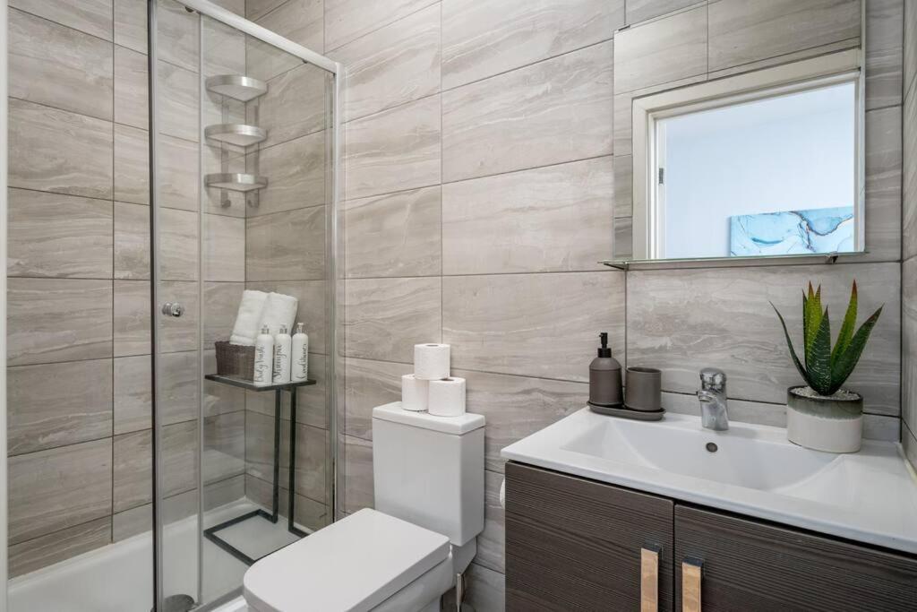 Cozy 1 Bed For 4 Paddington Londres Exterior foto